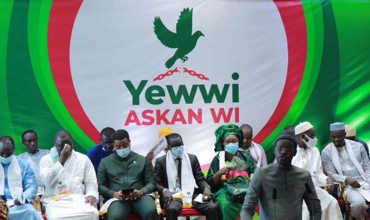 leaders de Yewwi Askan Wi (YAW).